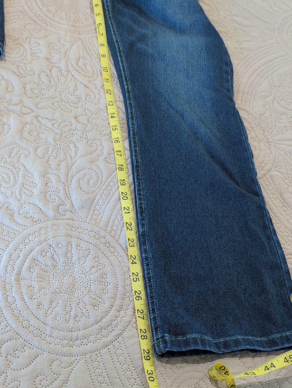 Halara Pull On Bootcut Jeans L - Picture 6 of 8